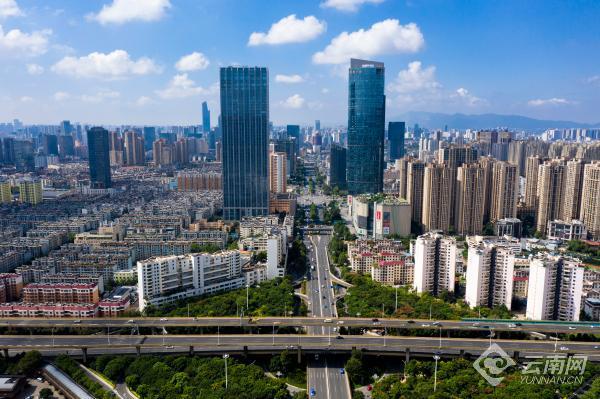 全省第三！昆明市盤龍區(qū)地區(qū)生產(chǎn)總值跨過(guò)1200億元臺(tái)階
